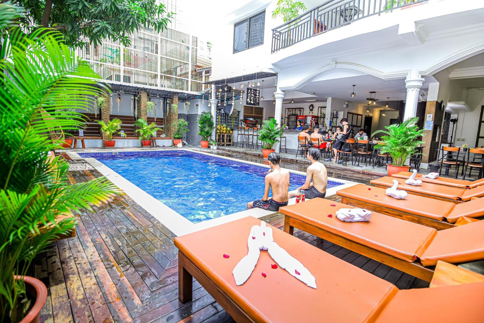 Bliss & Beats Hostel Πνομ Πενχ Εξωτερικό φωτογραφία
