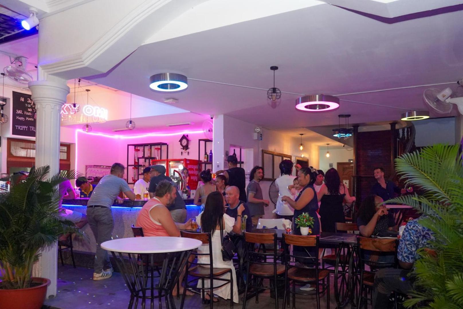 Bliss & Beats Hostel Πνομ Πενχ Εξωτερικό φωτογραφία